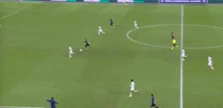 米兰.gif